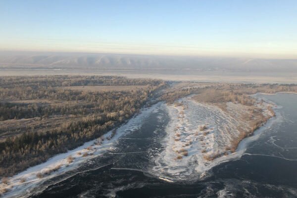 Толщина льда на реках не более 20 см
